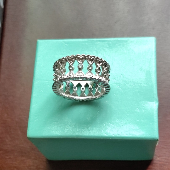 Avon Rhinestones Heart Open Work - Picture 2 of 3